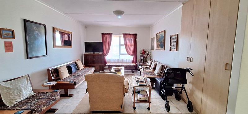 3 Bedroom Property for Sale in Fraaiuitsig Western Cape